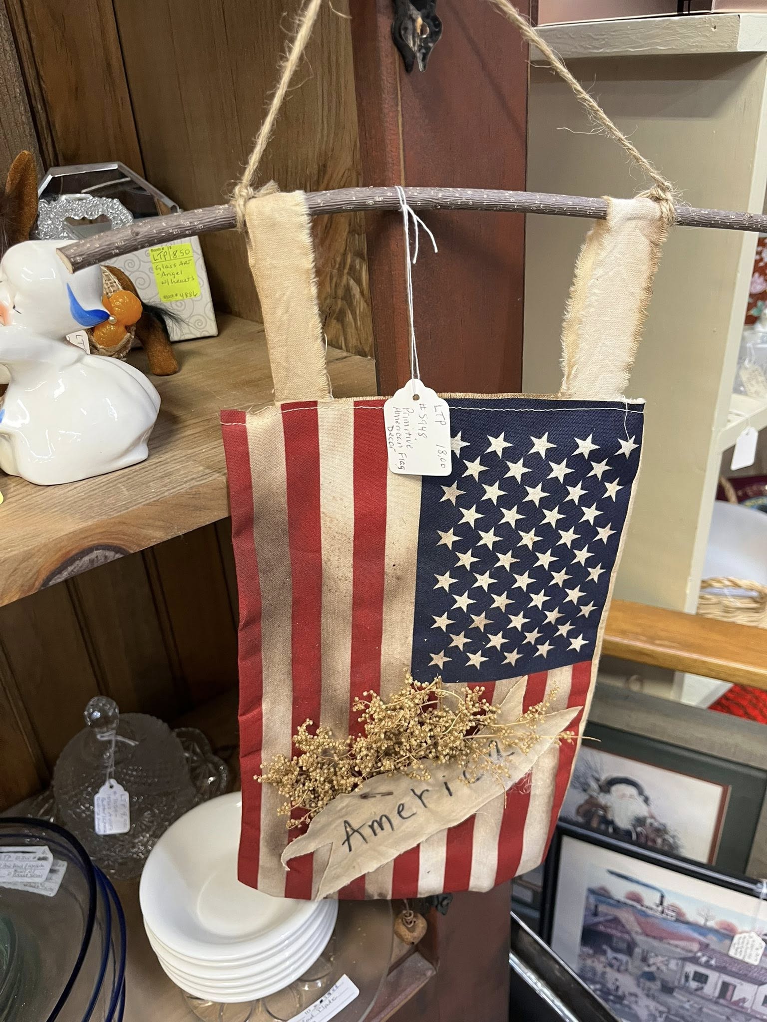 Primitive flag décor